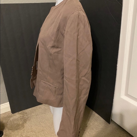 Glorious gals jacket without size but measurements included - Picture 2 of 10